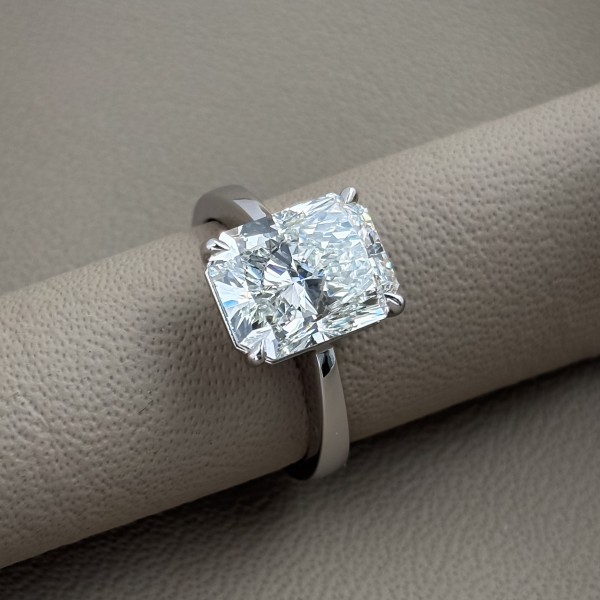 Solitaire New Ring