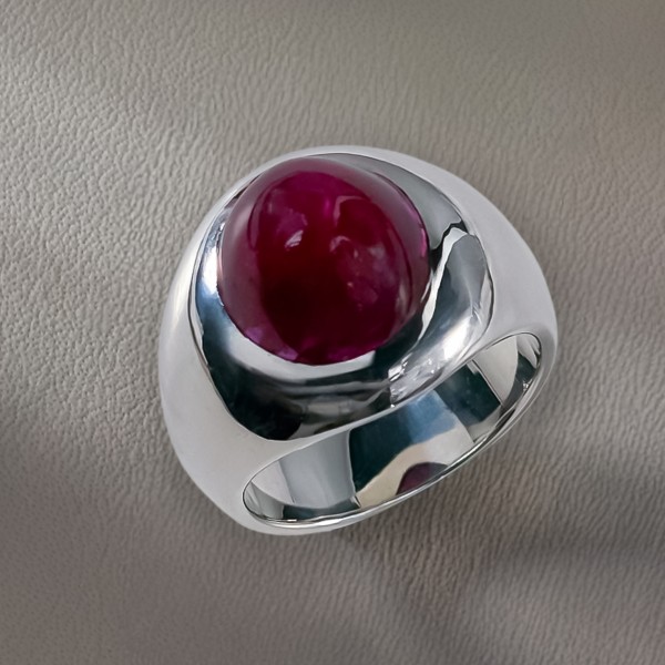 Vintage/Antique New Ring