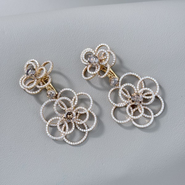 Dangle New Earring